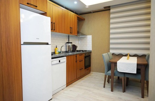 Mezetli Apartment | Aria Suit