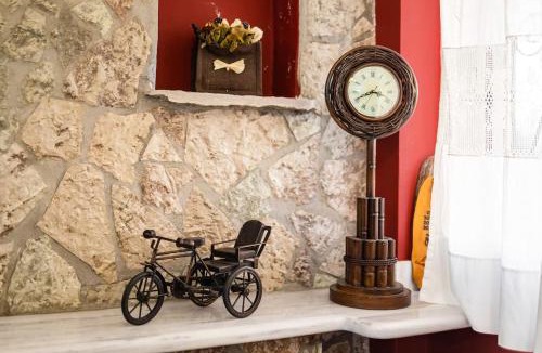 Messaia Apartment | Ariadne's Retreat