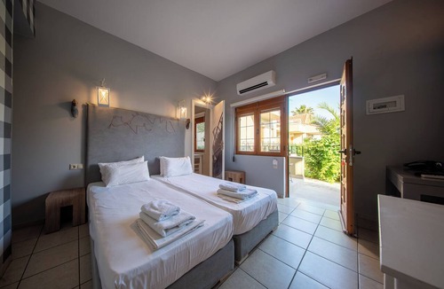 Apidias Lakkos House | Ariadnes Holiday Accommodation