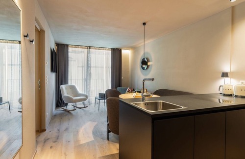 Sesto Apartment | Ariane's Guesthouse – Studio Home with Mountain View in 3 Zinnen Dolomites