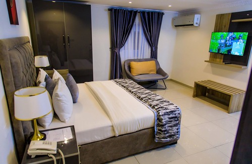 Ikoyi Hotel | Aries Suites