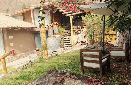 Huaran Villa | Arins House
