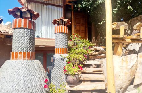 Huaran Villa | Arins House