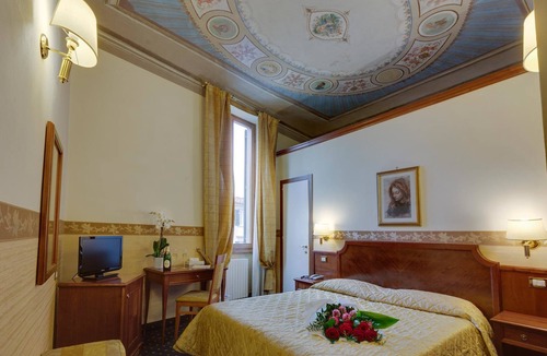 Sant' Ambrogio Hotel | Arizona Hotel