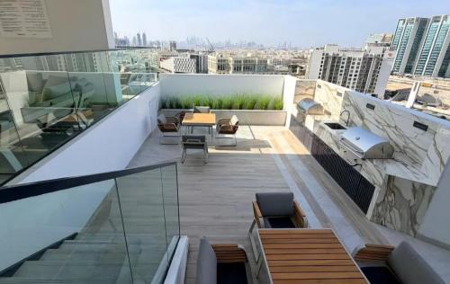 Al Barsha Apartment | Arjan Luxury Studio Pool View Near Miracle Garden