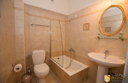 Papigo Hotel | Arkefthos Mountain Hotel