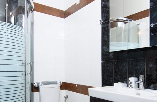 Elati Hotel | Arktos Suites