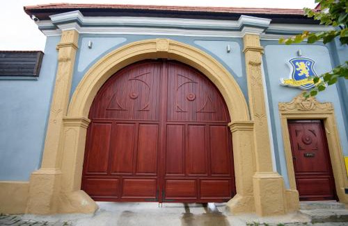 Gherla Hotel | Armenopolis - Adults Only