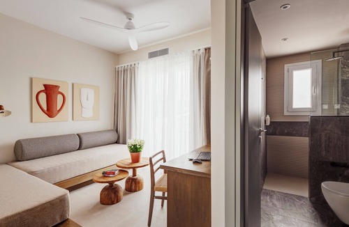 Vari Hotel | Armia Experience Hotel