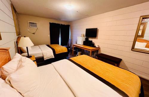 Armstrong Hotel | Armstrong Inn