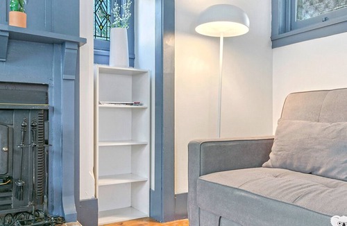 Arncliffe House | Arncliffe 2 Bed Classic Cottage + Free Parking