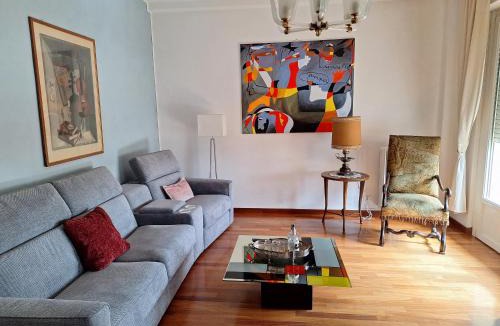 Lungarno del Tempio Apartment | Arno River view Apartment Terraces, Free Parking