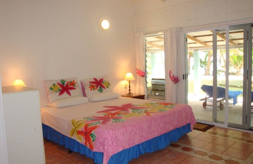 Arorangi House | Aroa Beachfront House