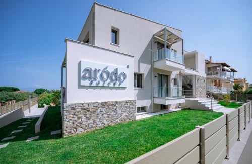 Nea Iraklitsa Apartment | Arodo Suites