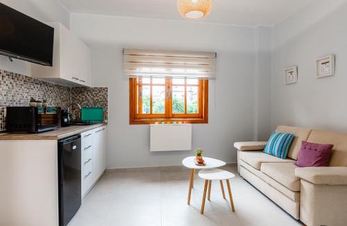 Kiveri Apartment | Aroma Accommodations