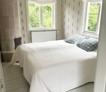 Strangnas House | Arphus Lodge