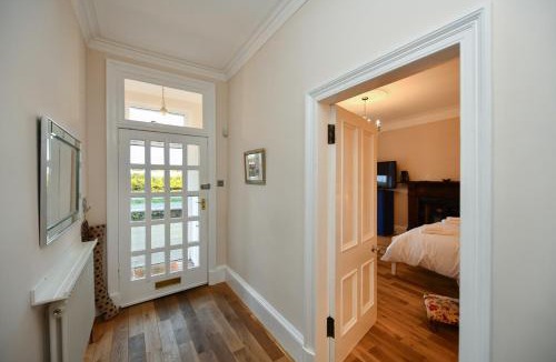 Prestwick House | Arran View in Prestwick