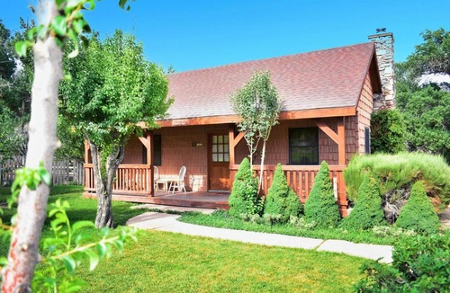 Zion National Park East Entrance House | Arrowhead Country Cabins