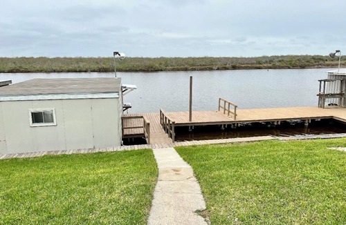 Arroyo City House | Arroyo City, TX Waterfront home