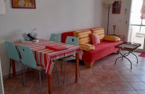 Cabras Apartment | ARRUBIU - small but comfy, perfect for singles, couples w. small children (P3399
