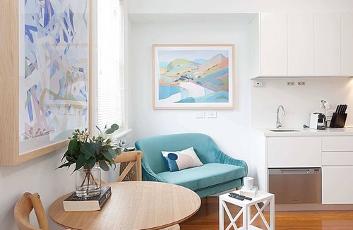 Lewisham Apartment | Art Deco Designer Studio in Lewisham