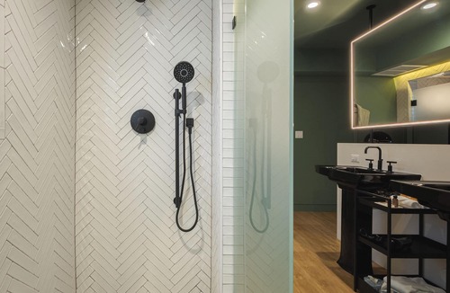 South Pointe Hotel | ART DECO MARELA BOUTIQUE