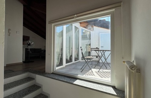 Como Apartment | Art & Elegance AxelParkComo Suites - Rainbow