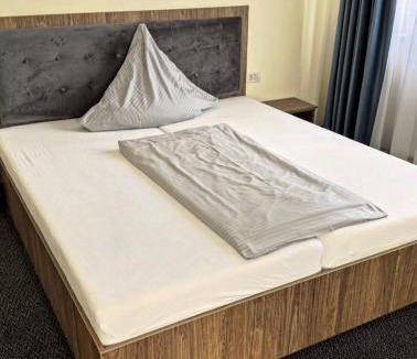 Lechhausen-Ost Hotel | Art Hotel