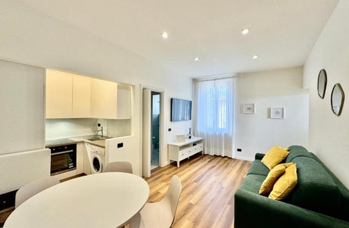 Cernobbio Apartment | Art Lake View