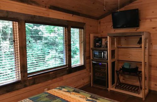 Sevierville House | Art Loft