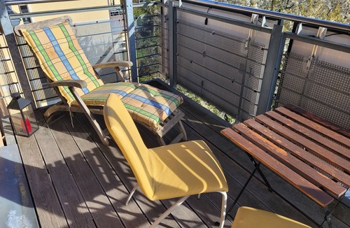 Weimar Apartment | Art meets the Classical City - Sunny Roof Apartment in Weimar's Best Location