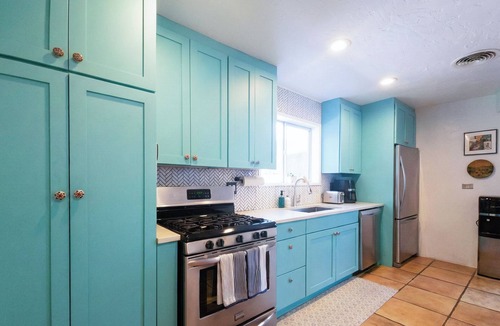 Pierson Place Historic District House | Art & Music-Inspired Getaway with Heated Pool + Lush Yard in Central Phx