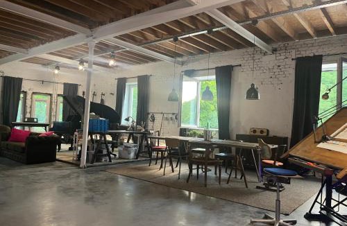 Dison Apartment | Art Studio Andrimont