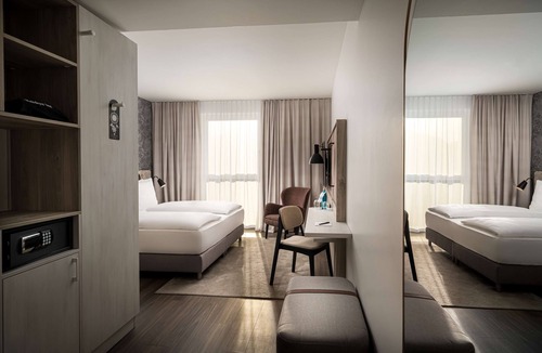 Kropeliner-Tor-Vorstadt Hotel | Arthotel ANA Amber
