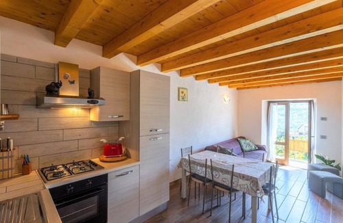 Vesio Apartment | Arthur' flat with water view
