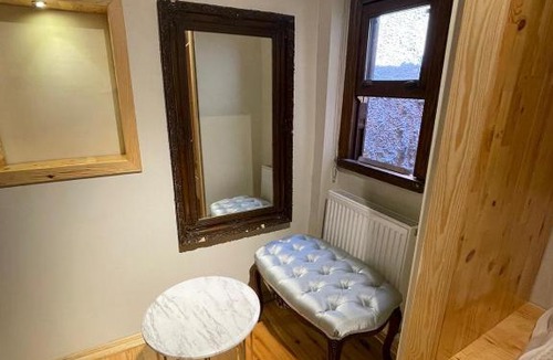 Balat House | Artisst Ev