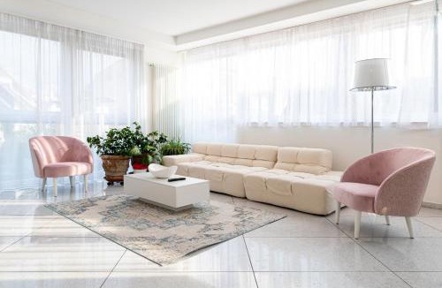 Merano Apartment | Artist House