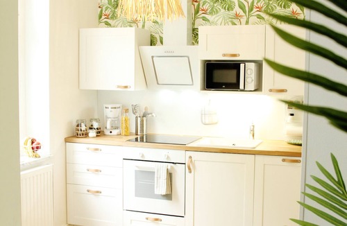 Hochfeld Apartment | ARTstudio 2.0 Superior 2-bedroom apartment with terrace. Near IGA 27!