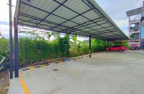 Phra Pradaeng Villa | Arttra Villa