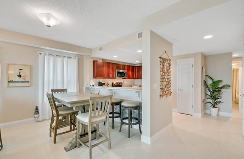 Ocean View Halifax Estates Condo | Aruba 301 - 3 BR Ocean view condo with river views