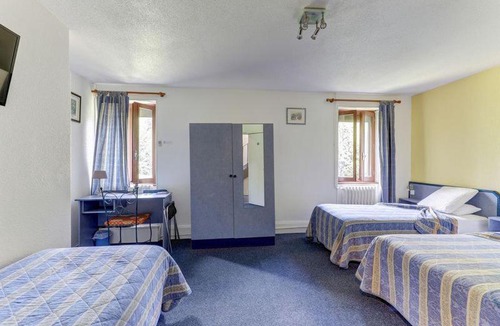 Orcines Hotel | Arum