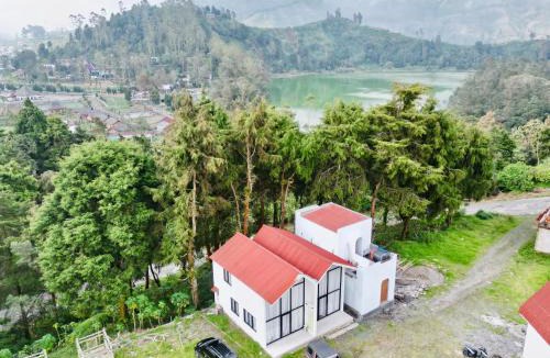 Kejajar Villa | Arutala Nirmala Batu Pandang