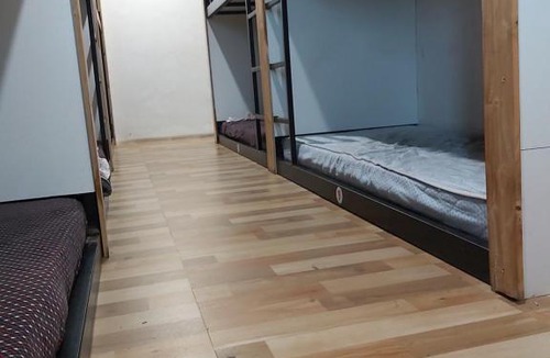 Bhavnagar Hostel | Arya Dormitory Hotel