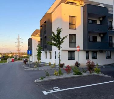 Sanmartin Apartment | Arya Thermalis