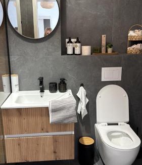 Sanmartin Apartment | Arya Thermalis