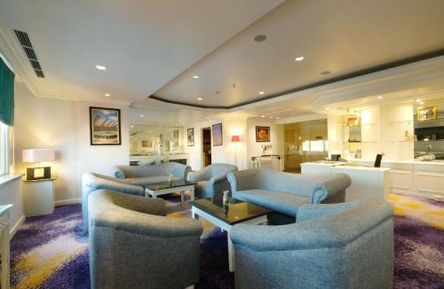Losari Hotel | Aryaduta Makassar