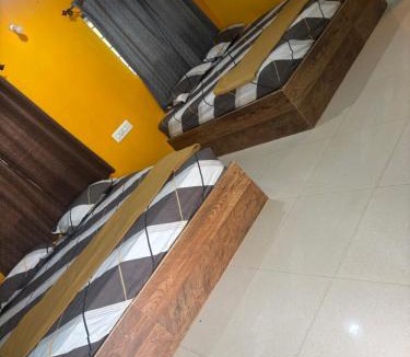 Ganjam Hotel | Aryas comforts near Gumbaz