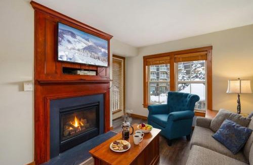 Edray Apartment | AS 239 Pool-View Panorama Ski-InOut King Bed Full Resort