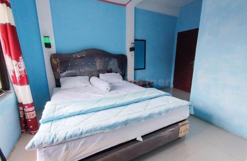 Berastagi Hotel | AS Resto,Café & Hotel Mitra RedDoorz