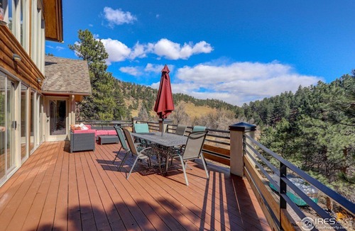 Boulder House | As Seen On TV: Boulder Mountain Retreat - 6 Bedroom, Walkable to Pearl, 2 acres